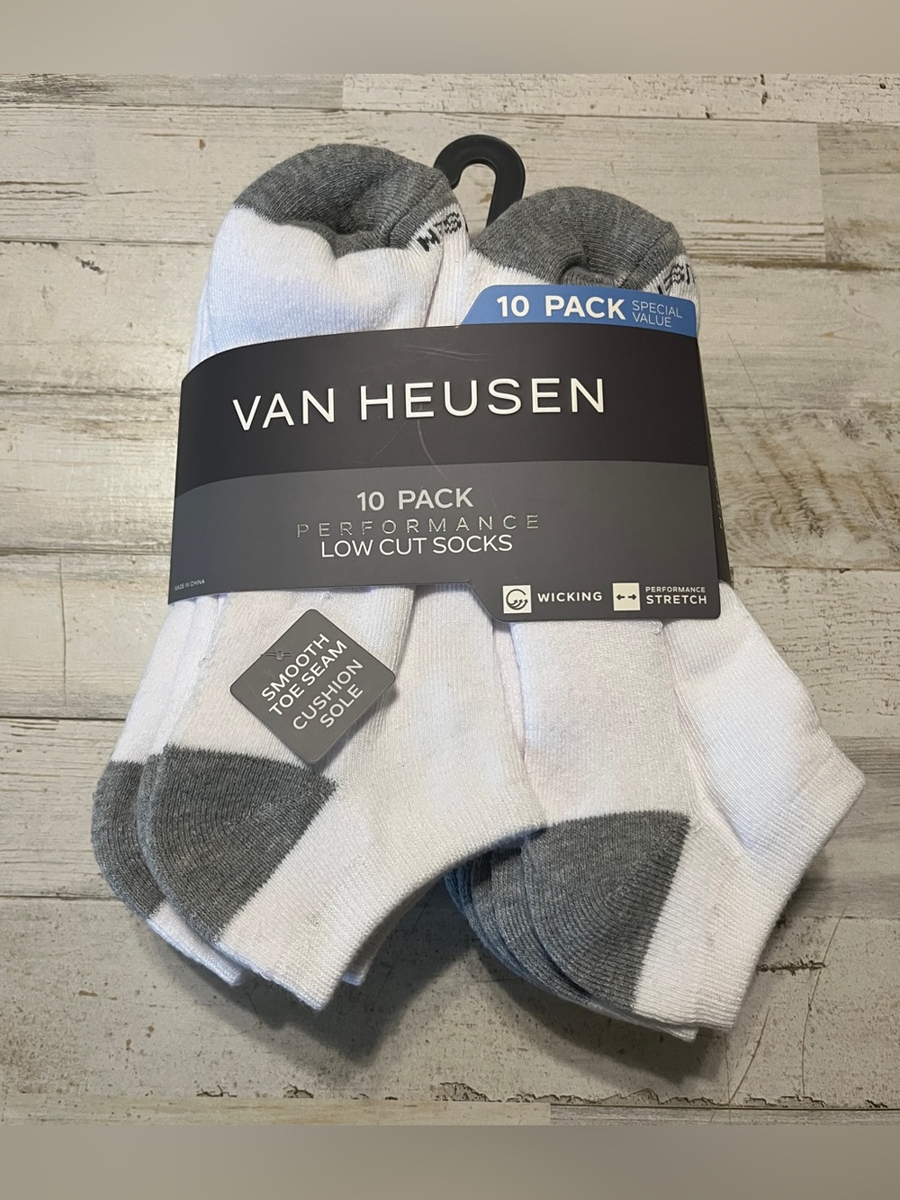 NIP Van Heusen Performance Low Cut Men’s White Socks 10 Pairs Shoe Sz 6-12.5